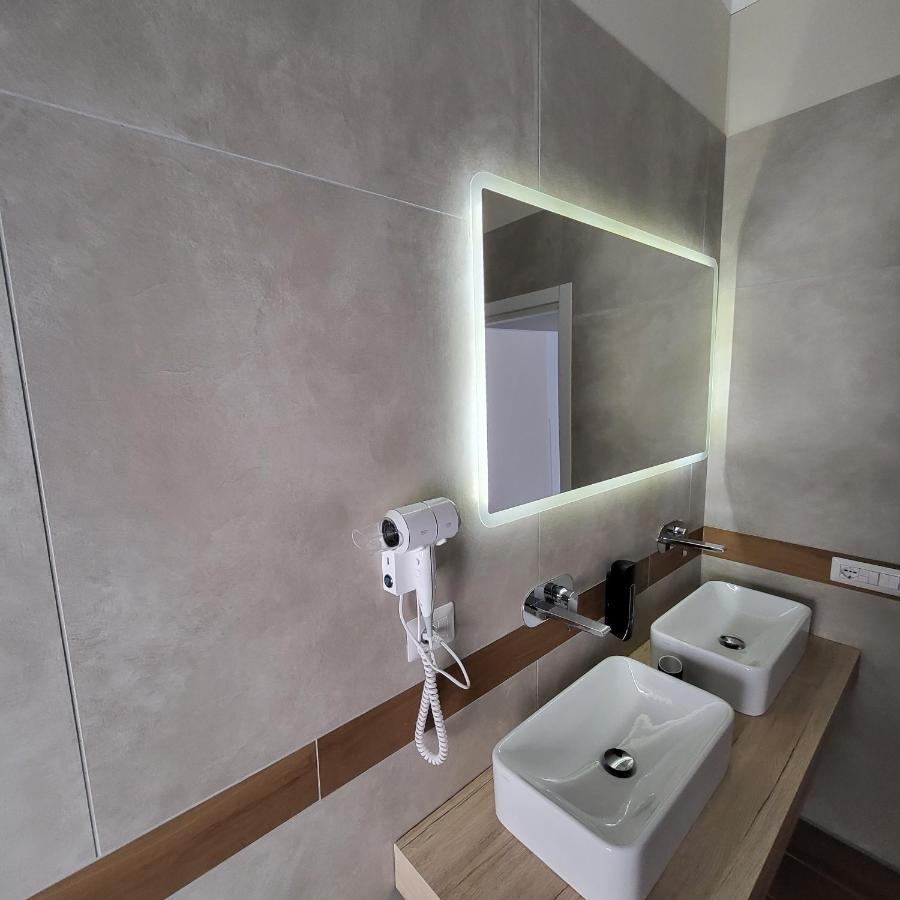 B&B Salerno Urban Suite 57 Kültér fotó
