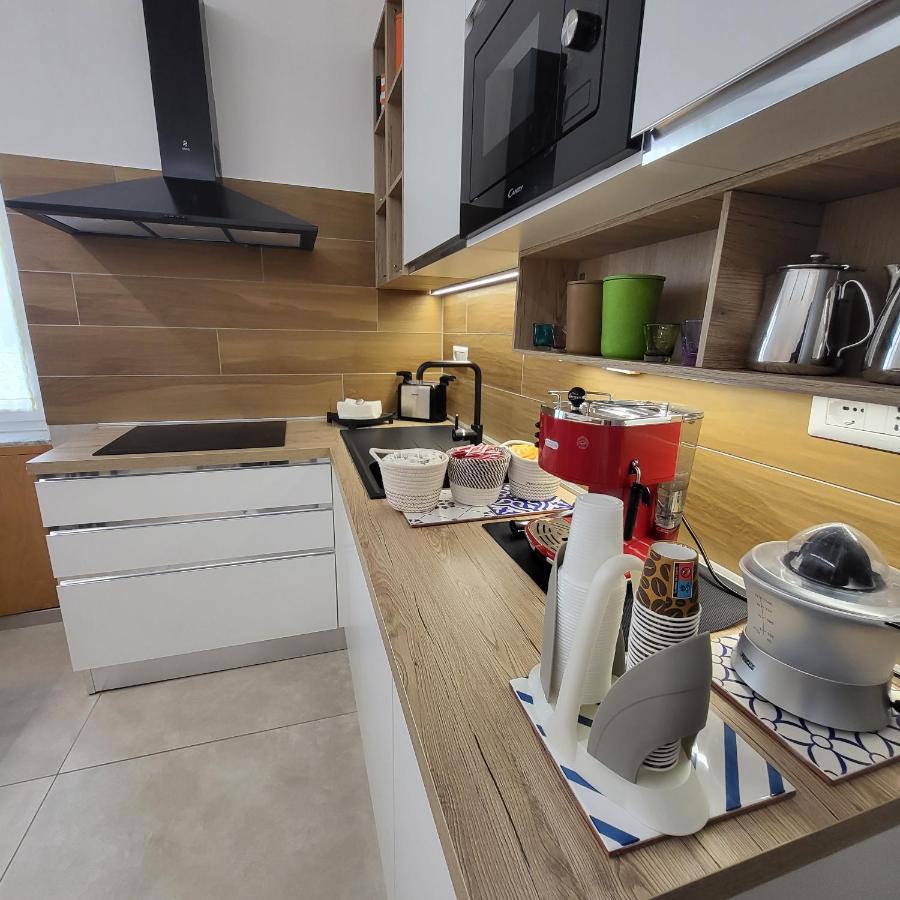 B&B Salerno Urban Suite 57 Kültér fotó