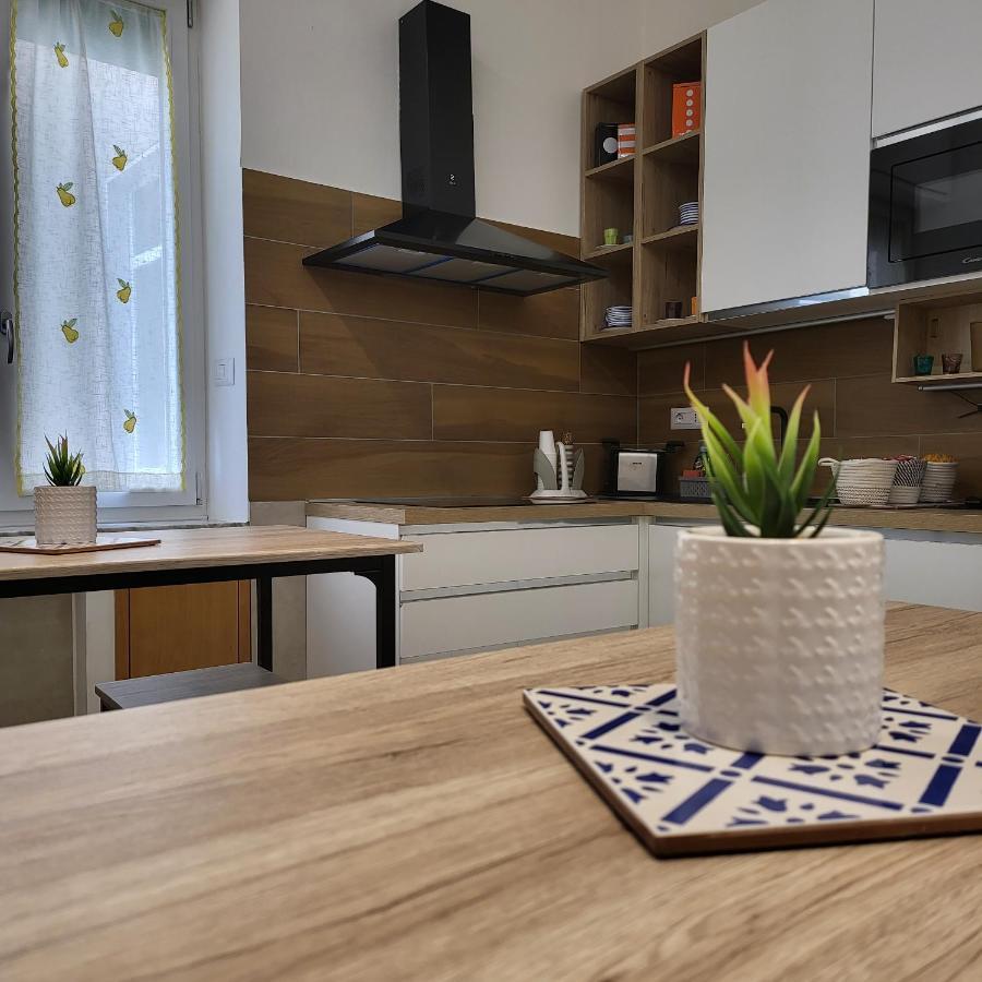 B&B Salerno Urban Suite 57 Kültér fotó